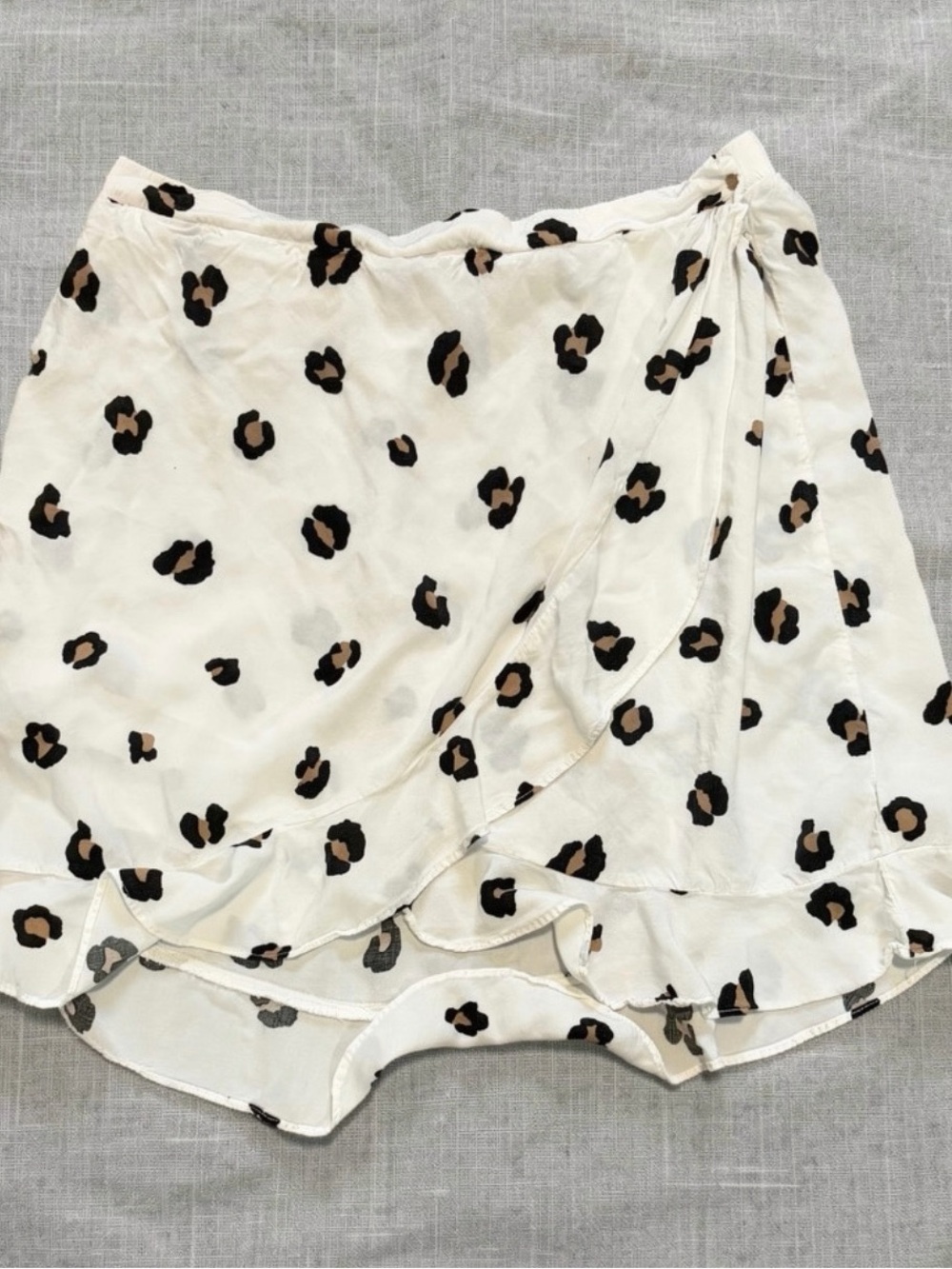 Gibson Leopard Print Faux Wrap Mini Skirt - Size 1X - Boho Ruffle Hem